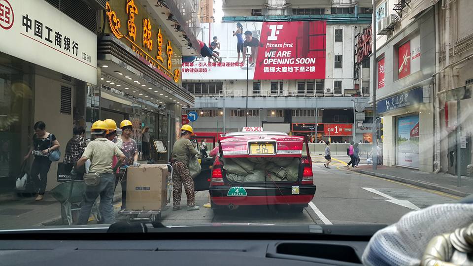 ​圖片來源：Tony Leung Kin Wing / ‎小心駕駛(討論別人駕駛態度)