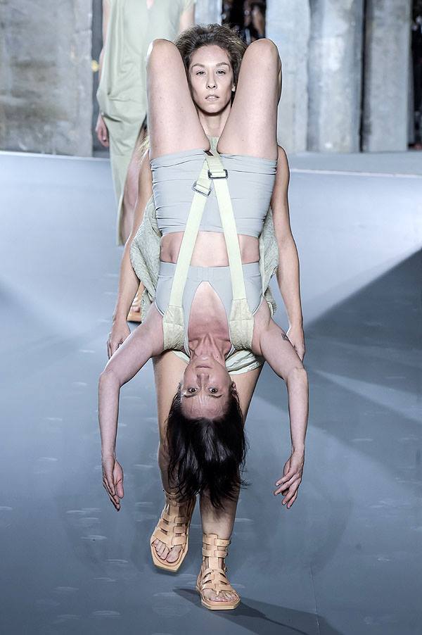 圖片來源：Hint Fashion Magazine