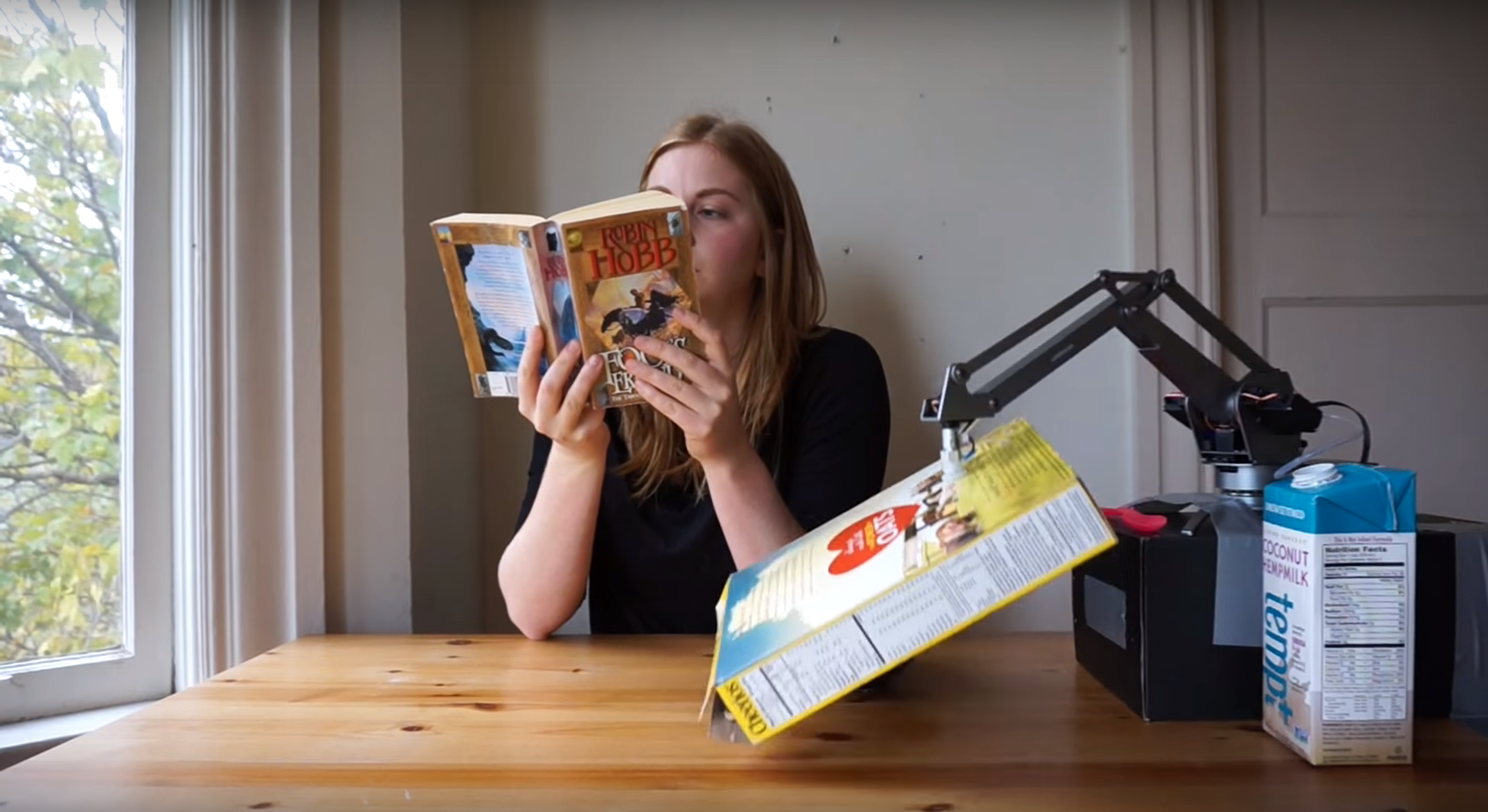 圖片來源:Simone Giertz/YouTube