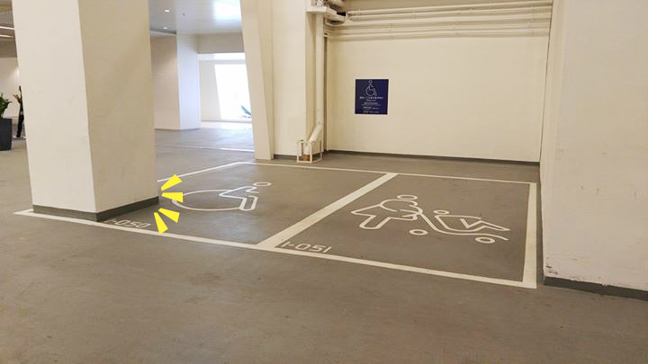 圖片來源:Cyril Wong/小心駕駛(討論別人駕駛態度)