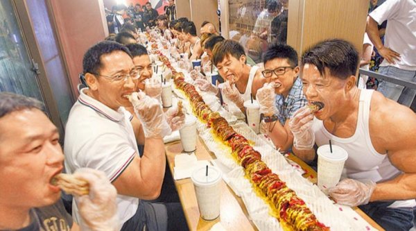 圖片來源:台灣蘋果日報