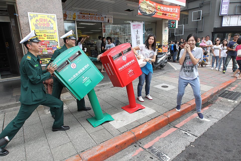 圖片來源：歪腰郵筒