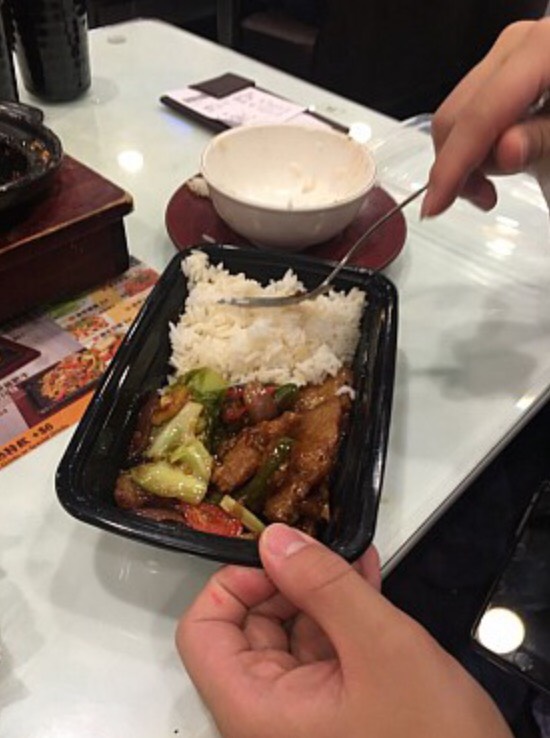 圖片來源:暗黑央莉/香港討論區