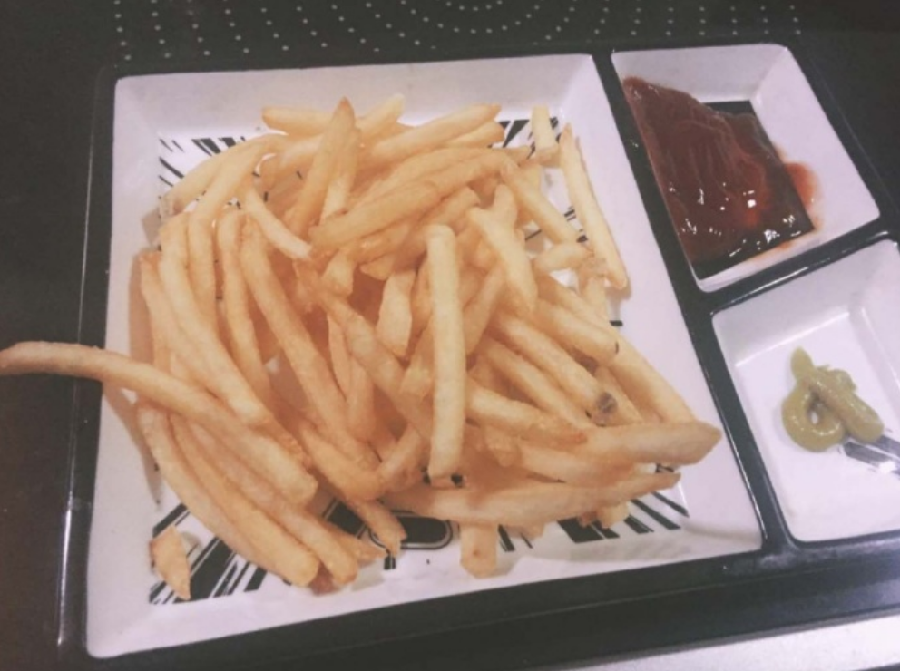 圖片來源:四郎的黑暗料理/微博