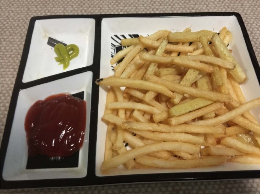 圖片來源：四郎的黑暗料理／微博